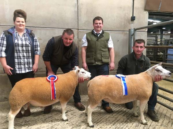L-R - Judge Miss J Wilson, Champion vendor Mr K Wilson, Judge Mr J Wilson, Reserve Champion vendor Mr T Wilson
