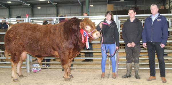 L-R - Vendor - Ms J Johnston, Judge Mr W Gill, Sponsors Carrs Billington Mr I Reay